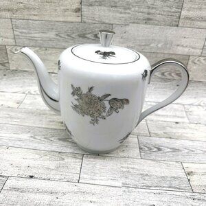 FINE SEYEI China Nagoya Japan Hand Painted 397 White w/Silver Accent Teapot 42oz
